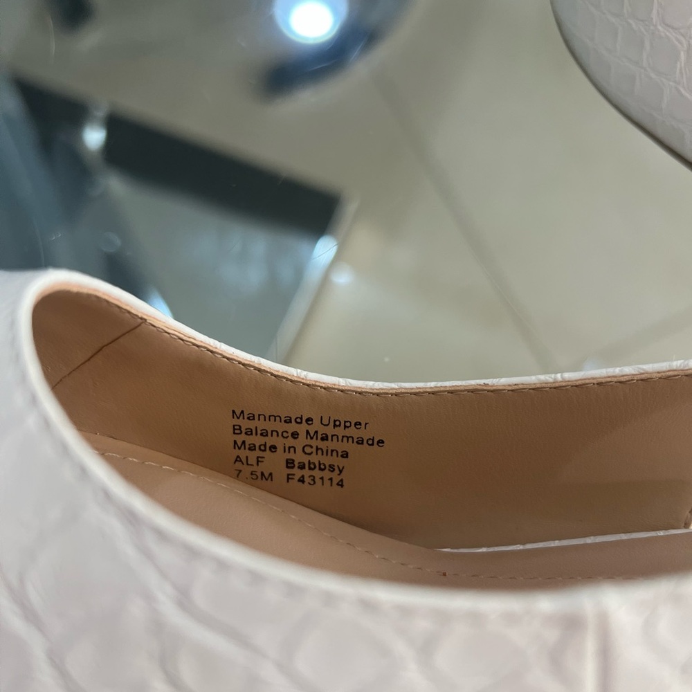 NEW Alfani Women's Step N' Flex white Sling Back Buckle Pointed Pumps Size 7.5M - Picture 8 of 9